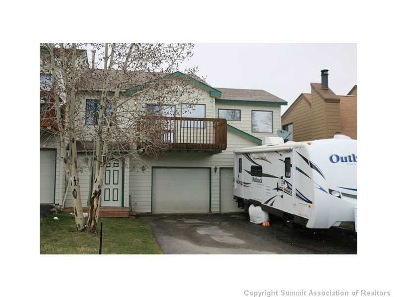 Exterior Front. End unit of Triplex