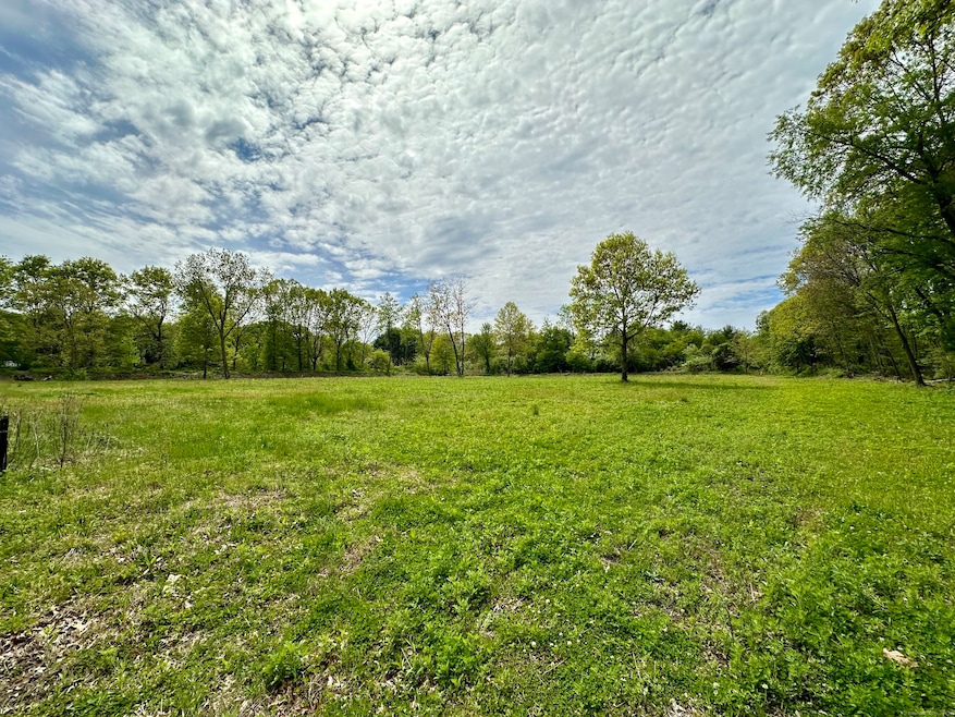 586 Strong Rd, South Windsor, CT 06074 - photo 1