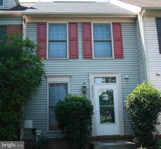 3932 Angelton Ct, Burtonsville, MD 20866 - photo 1
