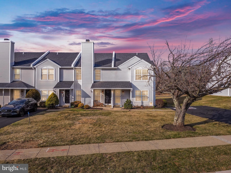 63 Stockton Ct unit 150C, Newtown, PA 18940 - photo 1