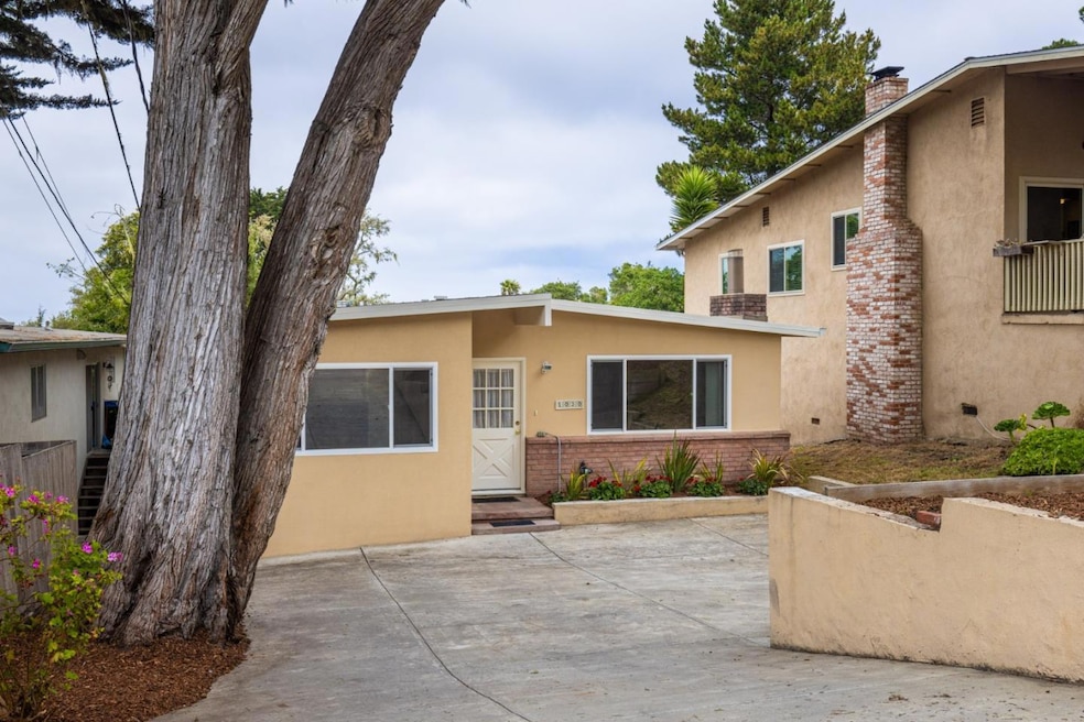 Sold $1,045,000 • Co-Listing Agent