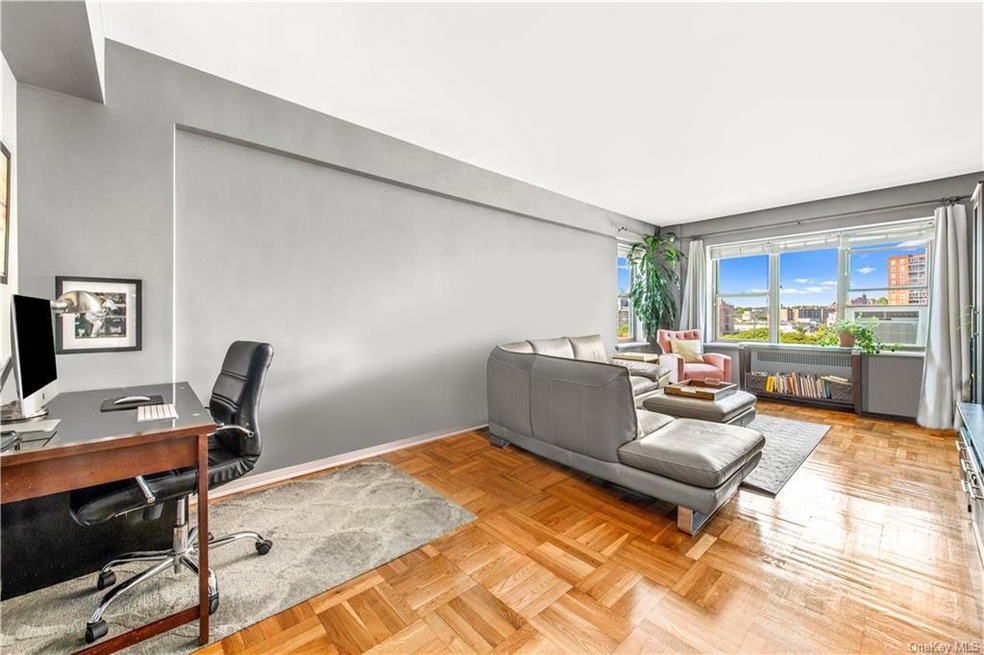 6333 98th Place unit 6g, Rego Park, NY 11374 - photo 1