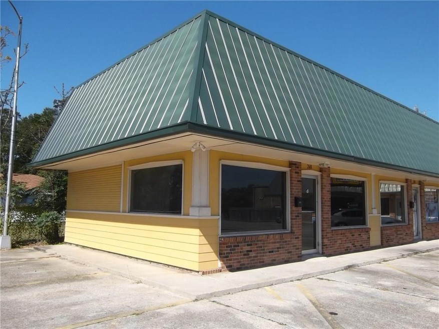 248 W Hall Ave, Slidell, LA 70460 - photo 1