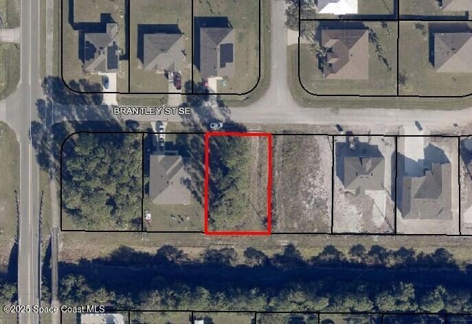 450 Brantley St SE, Palm Bay, FL 32909 - photo 1