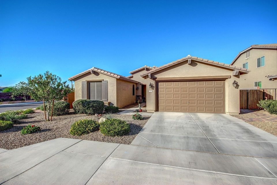 1252 W Fir Tree Rd, San Tan Valley, AZ 85140 - photo 1