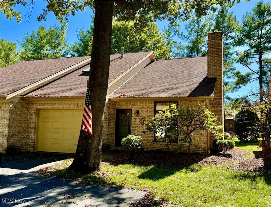 1260 Boardman Canfield Rd, Youngstown, OH 44512 - photo 1