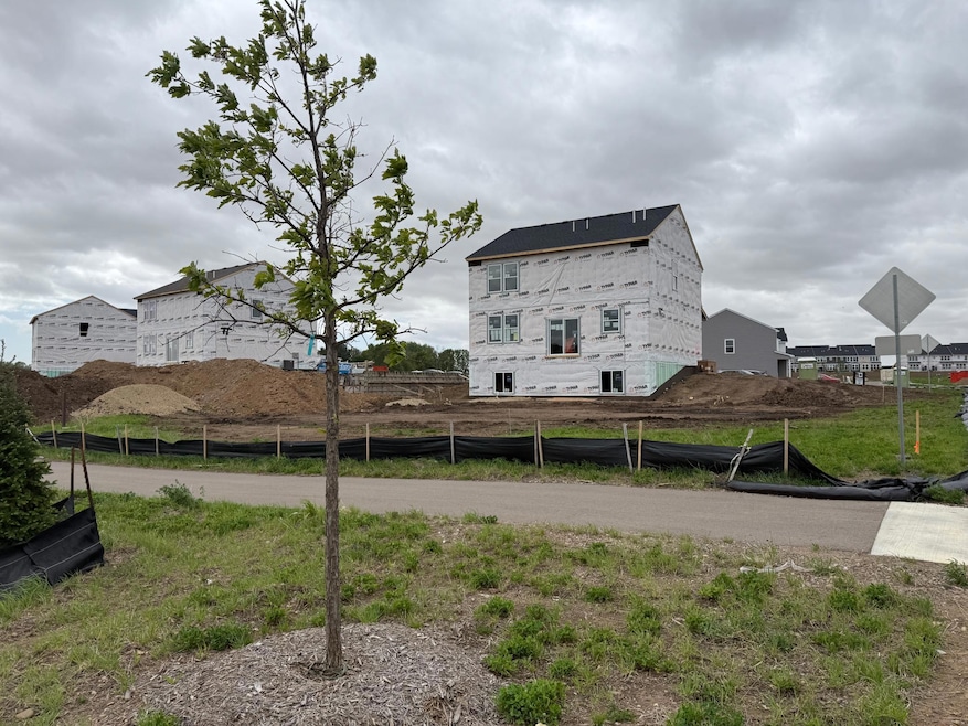 Pending $512,990 • Co-Listing Agent