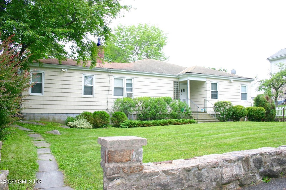 9 Christiano St unit 1, Cos Cob, CT 06807 - photo 1