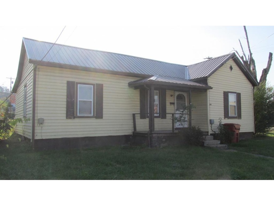 606 E Maple St, Johnson City, TN 37601 - photo 1