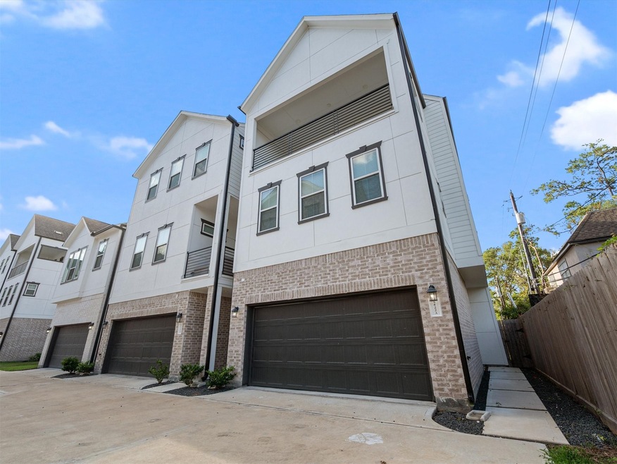 5422 Wheatley St unit A, Houston, TX 77091 - photo 1