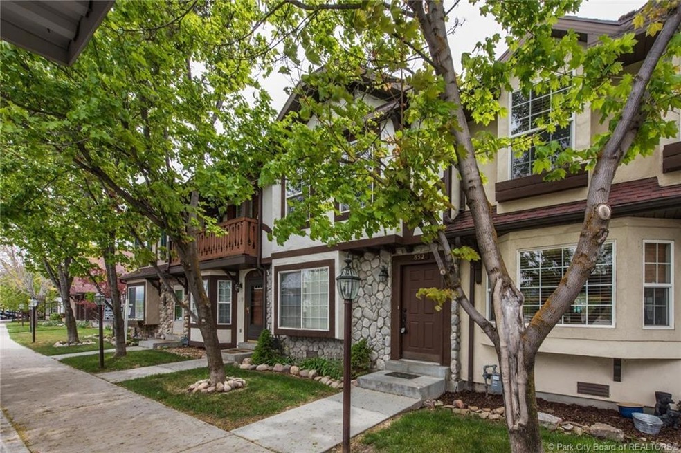 852 E Hamlet Cir S, Midway, UT 84049 - photo 1