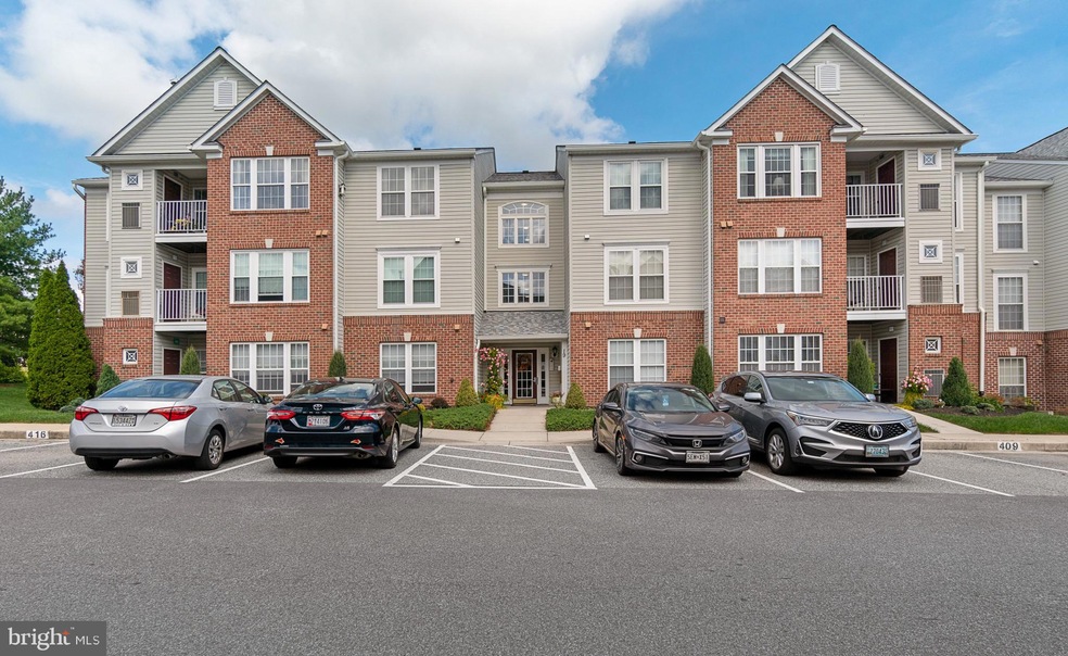 19 Brook Farm Ct unit M, Perry Hall, MD 21128 - photo 1