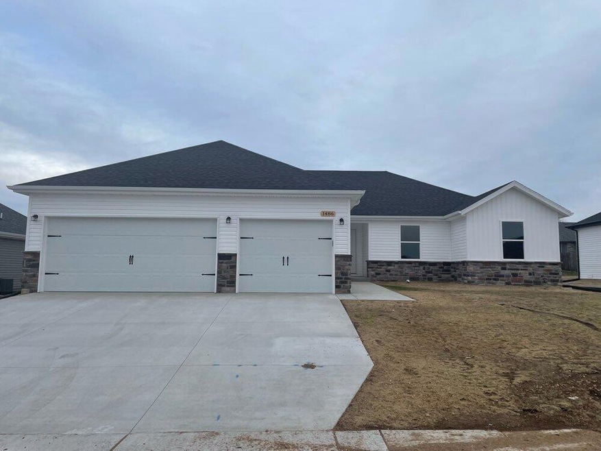 1486 S Olde Savannah Ave, Republic, MO 65738 - photo 1