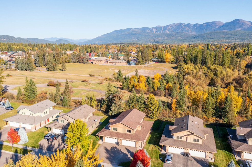 722 Spruce Ct, Whitefish, MT 59937 - photo 1