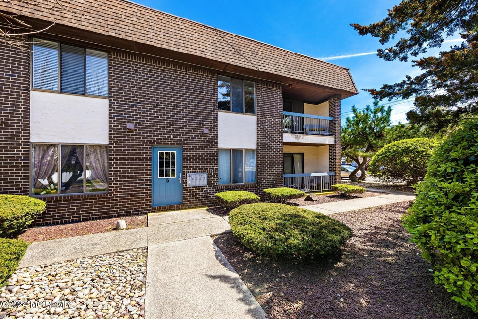 1330 State Route 71 unit 5D, Belmar, NJ 07719 - photo 1
