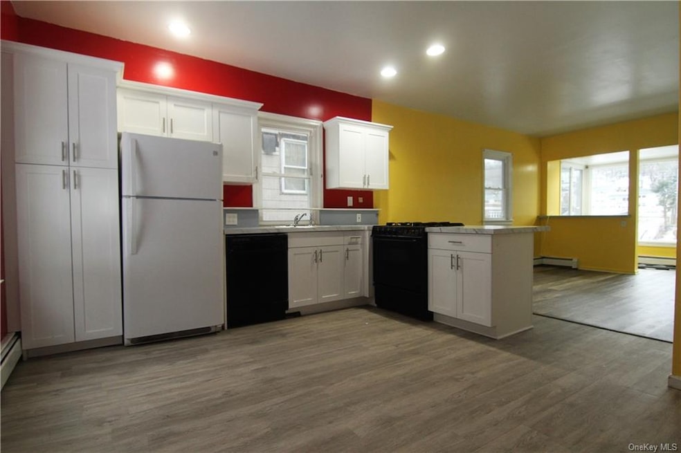 1422 Main St, Peekskill, NY 10566 - photo 1