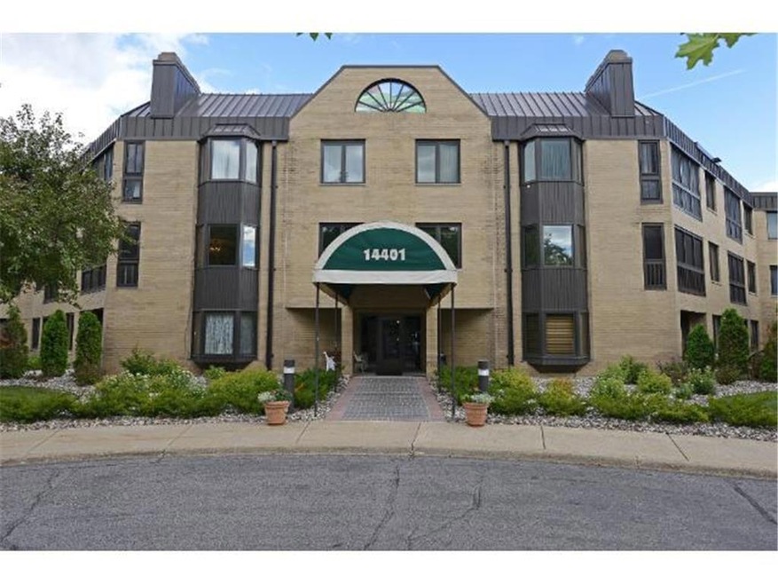 Welcome to 14401 Atrium Way Unit #118...