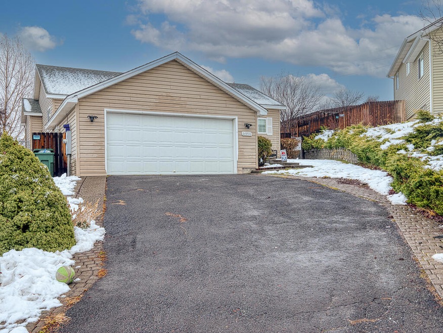 Sold $319,000