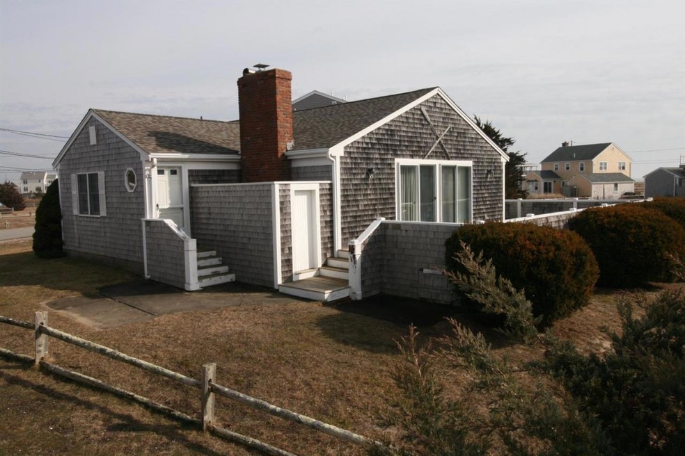 7 Trotting Park Rd, West Dennis, MA 02670 - photo 1