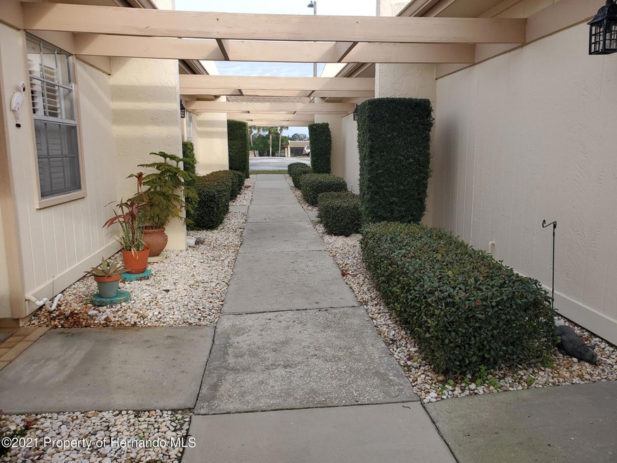 Entry_walkway