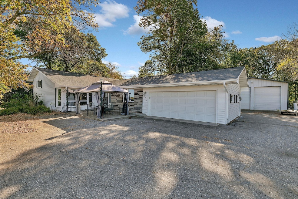 29498 91st Ave, Saint Joseph, MN 56374 - photo 1