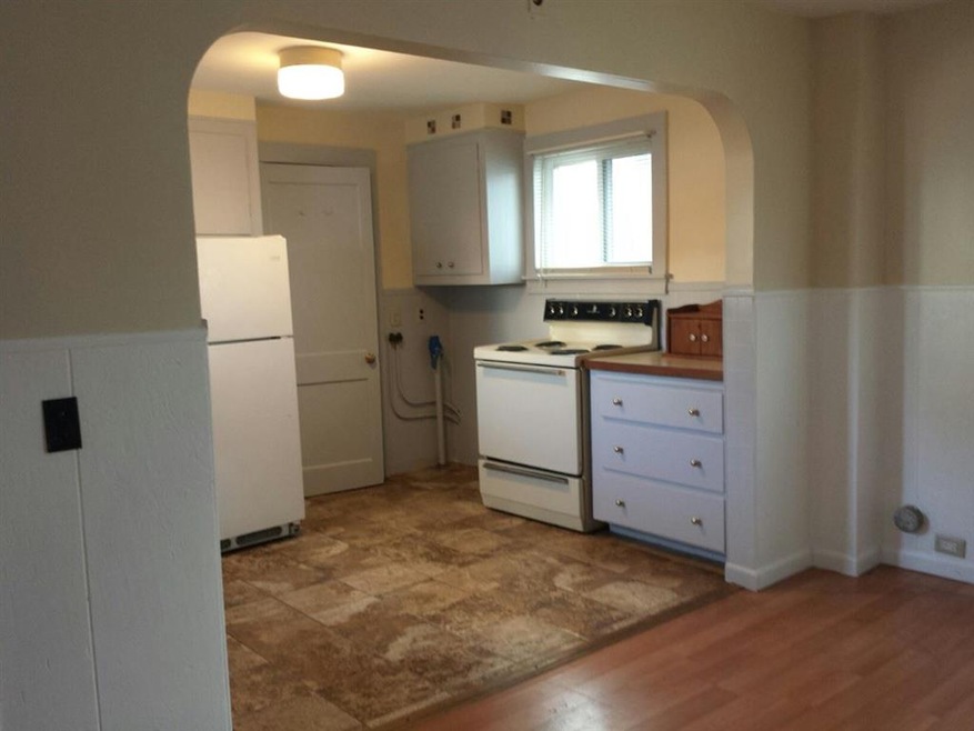 110 W Hollis St, Nashua, NH 03060 - photo 1