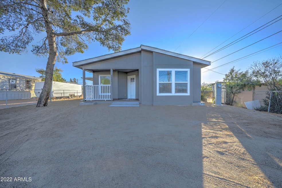 2495 W Tepee St-1