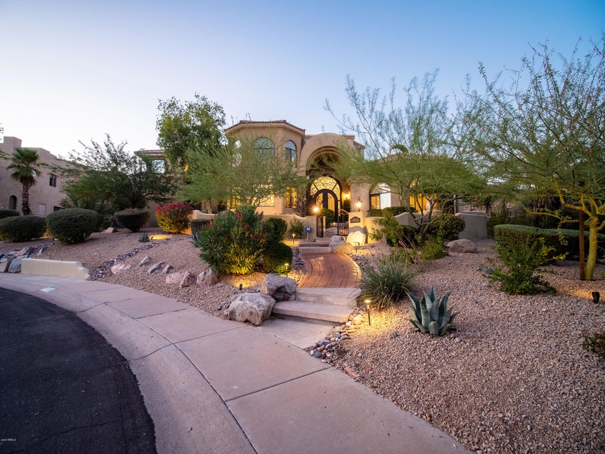 1730 E Orchid Ln, Phoenix, AZ 85020 - photo 1