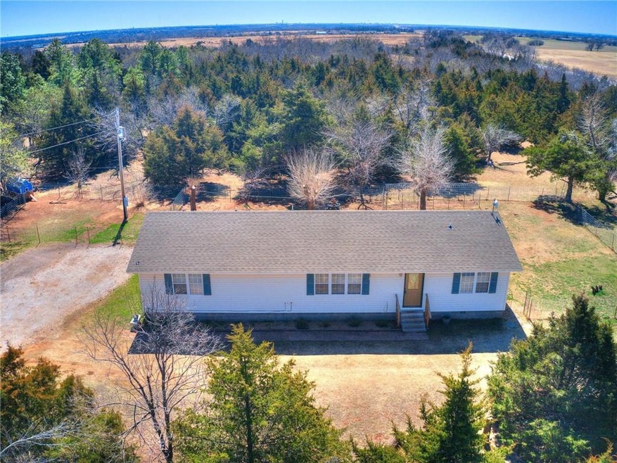 12625 Skyridge Dr, Edmond, OK 73025 - photo 1