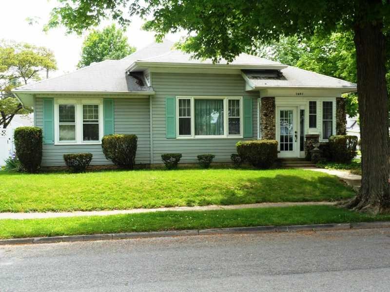 1601 N C St, Elwood, IN 46036 - photo 1