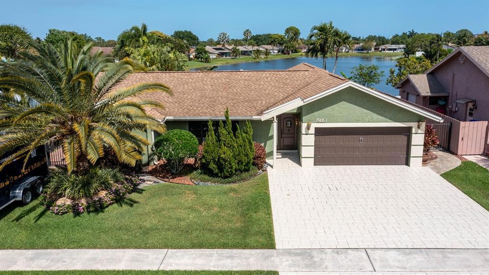 19110 Westbrook Dr, Boca Raton, FL 33434 - photo 1