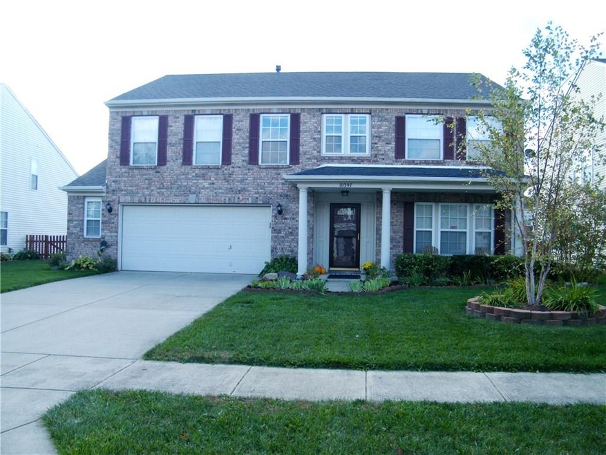 10397 Parmer Cir, Fishers, IN 46038 - photo 1