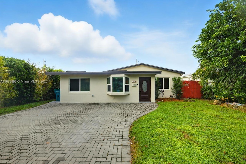 7375 SW 34th St, Miami, FL 33155 - photo 1