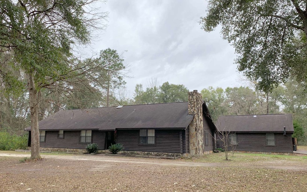 3572 SW Wilson Springs Rd, Fort White, FL 32038 - photo 1