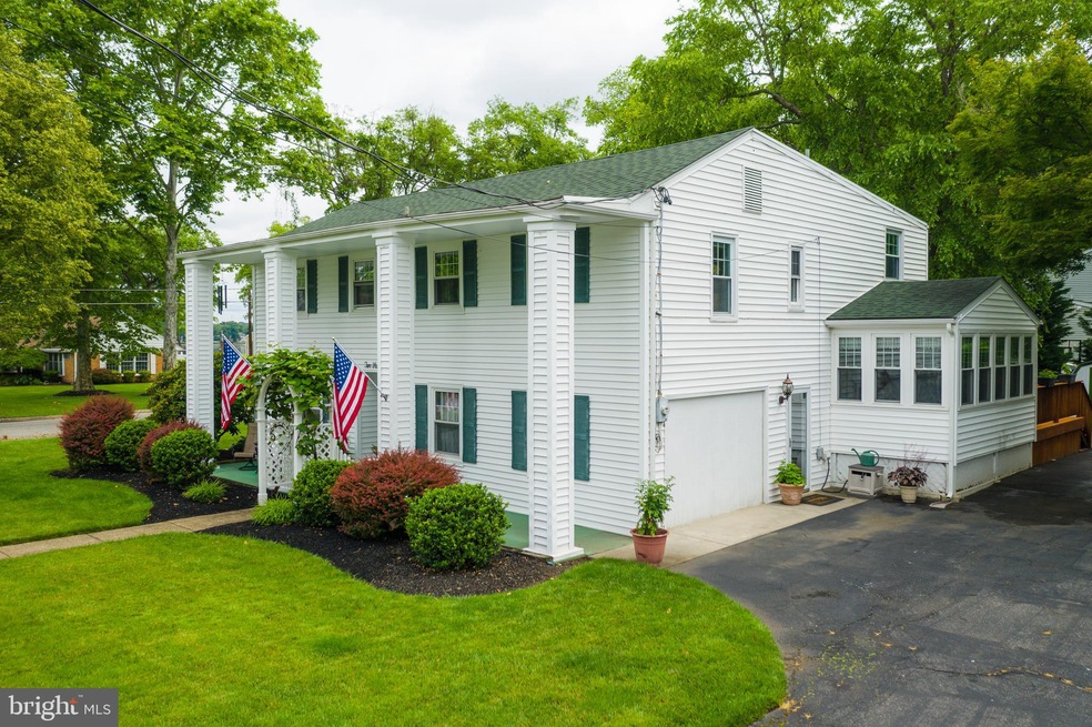 200 Fenimore Ln, Delanco, NJ 08075 - photo 1