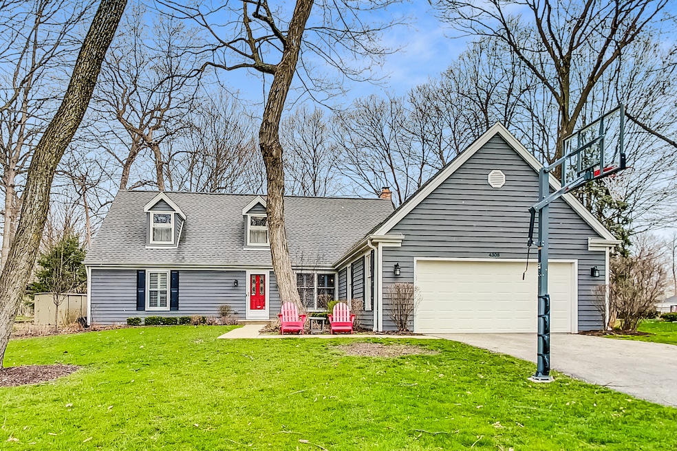 4308 Oaksbury Ln, Rolling Meadows, IL 60008 - photo 1