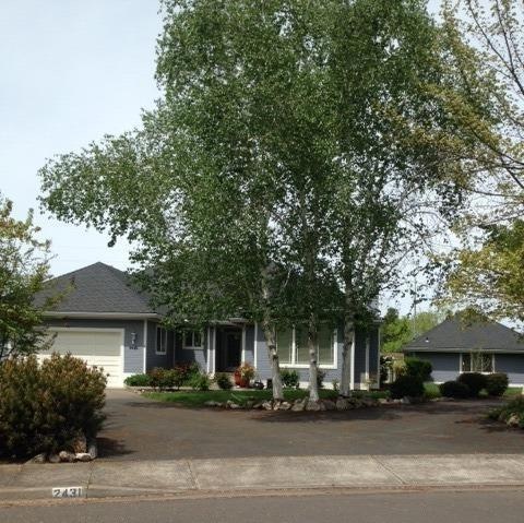 2431 Greenridge Dr, Medford, OR 97504 - photo 1