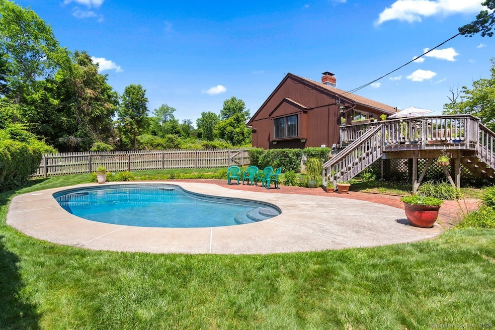 25 Laborde Rd, Oxford, CT 06478 - photo 1