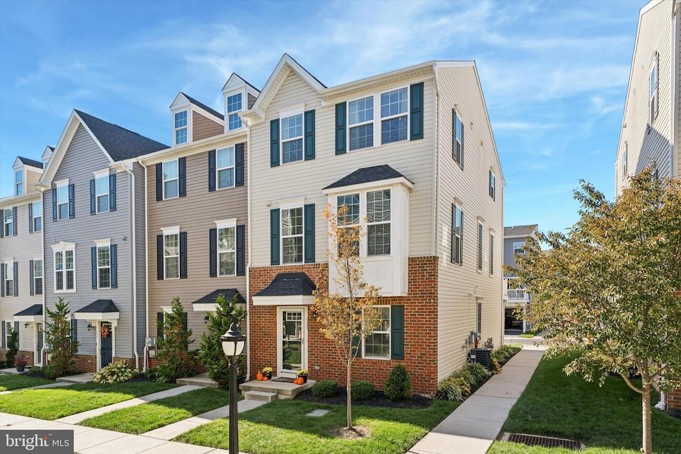 Under Contract $625,000