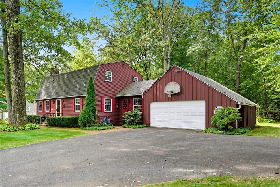 48 Cosgrove Ave, Agawam, MA 01001 - photo 1