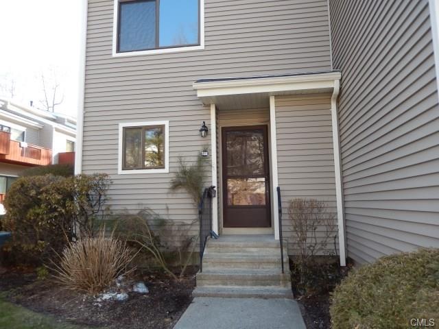 222 Melody Ln unit 222, Fairfield, CT 06824 - photo 1