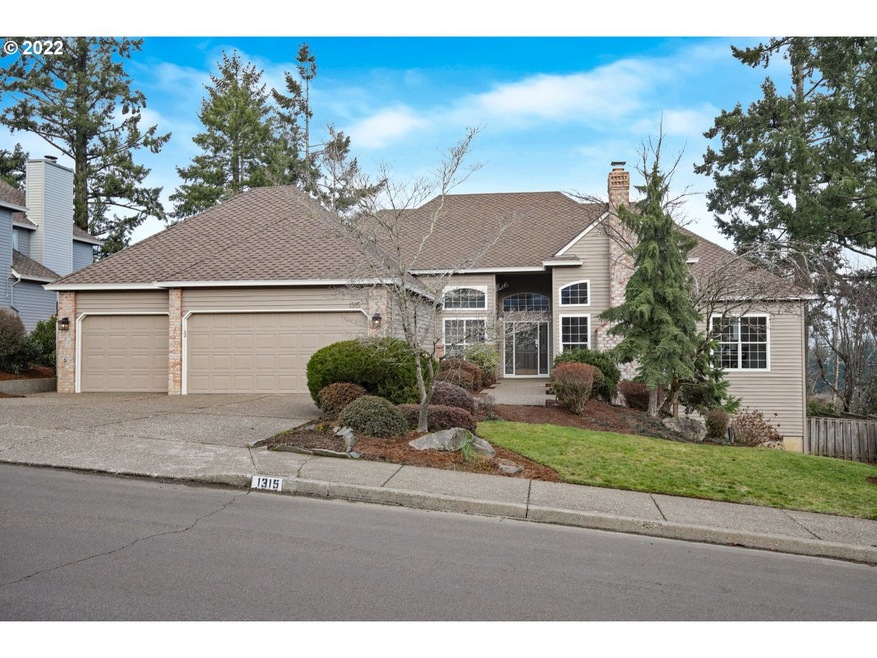 1315 Stonehaven Dr, West Linn, OR 97068 - photo 1
