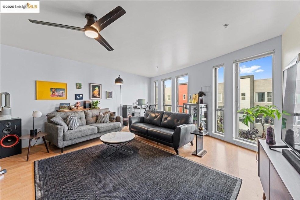 Pacific Cannery Lofts unit 354, Oakland, CA 94607 - photo 1