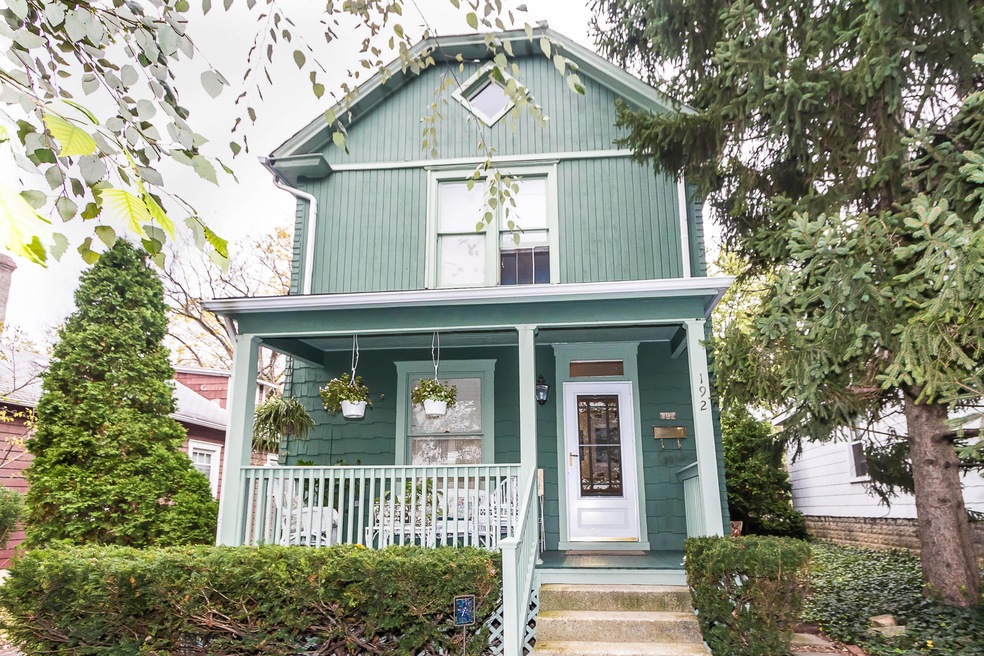 192 E Paterson