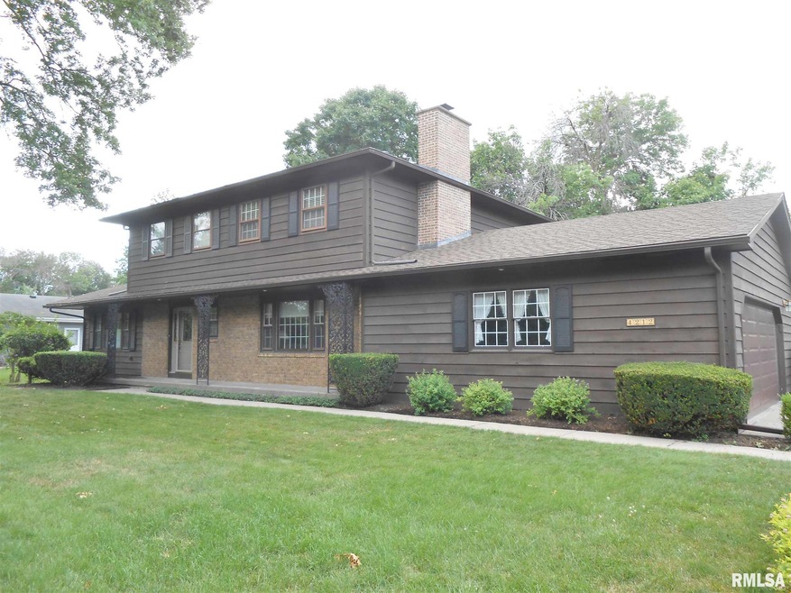 4212 Jersey Ridge Rd, Davenport, IA 52807 - photo 1