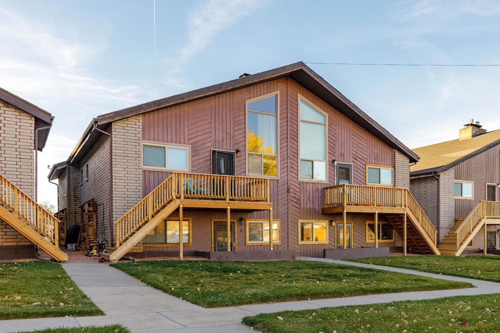 180 S 300 E unit E2, Parowan, UT 84761 - photo 1