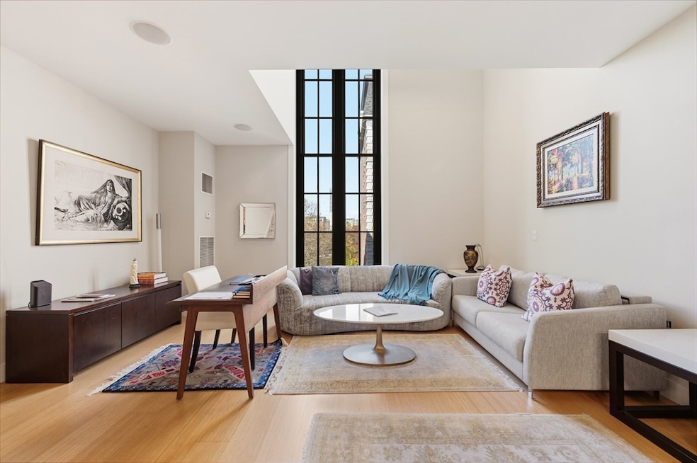 The Penmark unit 309, Boston, MA 02118 - photo 1