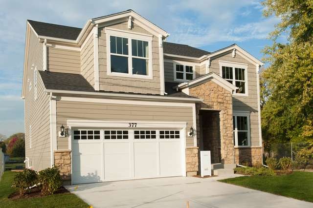 438 N Ida Ln, Elmhurst, IL 60126 - photo 1