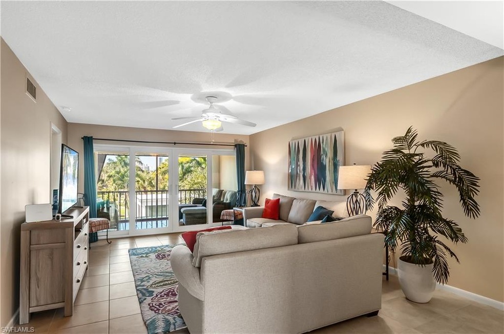 4200 Belair Ln unit 315, Naples, FL 34103 - photo 1
