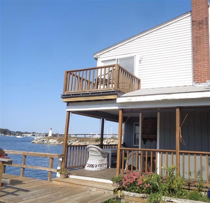 1723 Main Rd, Tiverton, RI 02878 - photo 1